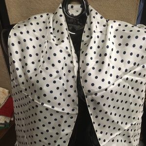 Polka dot Scarf